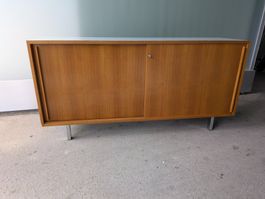 Grosse Kommode, Sideboard