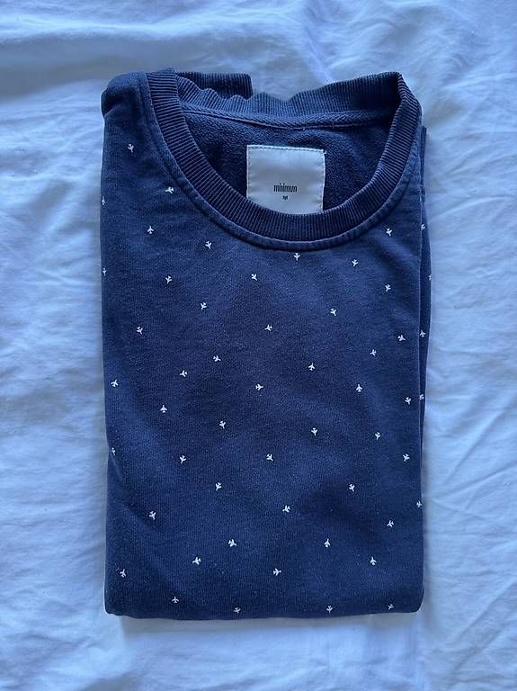 Pullover & Sweatshirts: Flugmodus Sweatshirt – Gebraucht aus Münchenstein von Daffr
