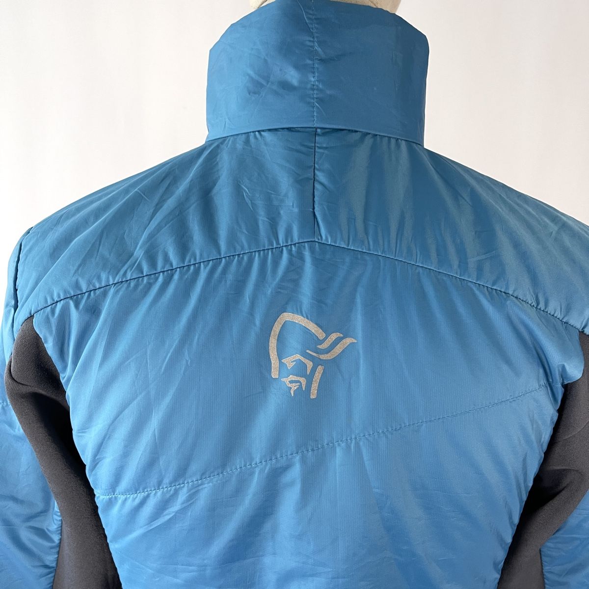 Norrøna Giacche: NORRONA Light Jacket – Nuovo (secondo la descrizione) da Emmen venduto da AVVIIVVA_Store 4