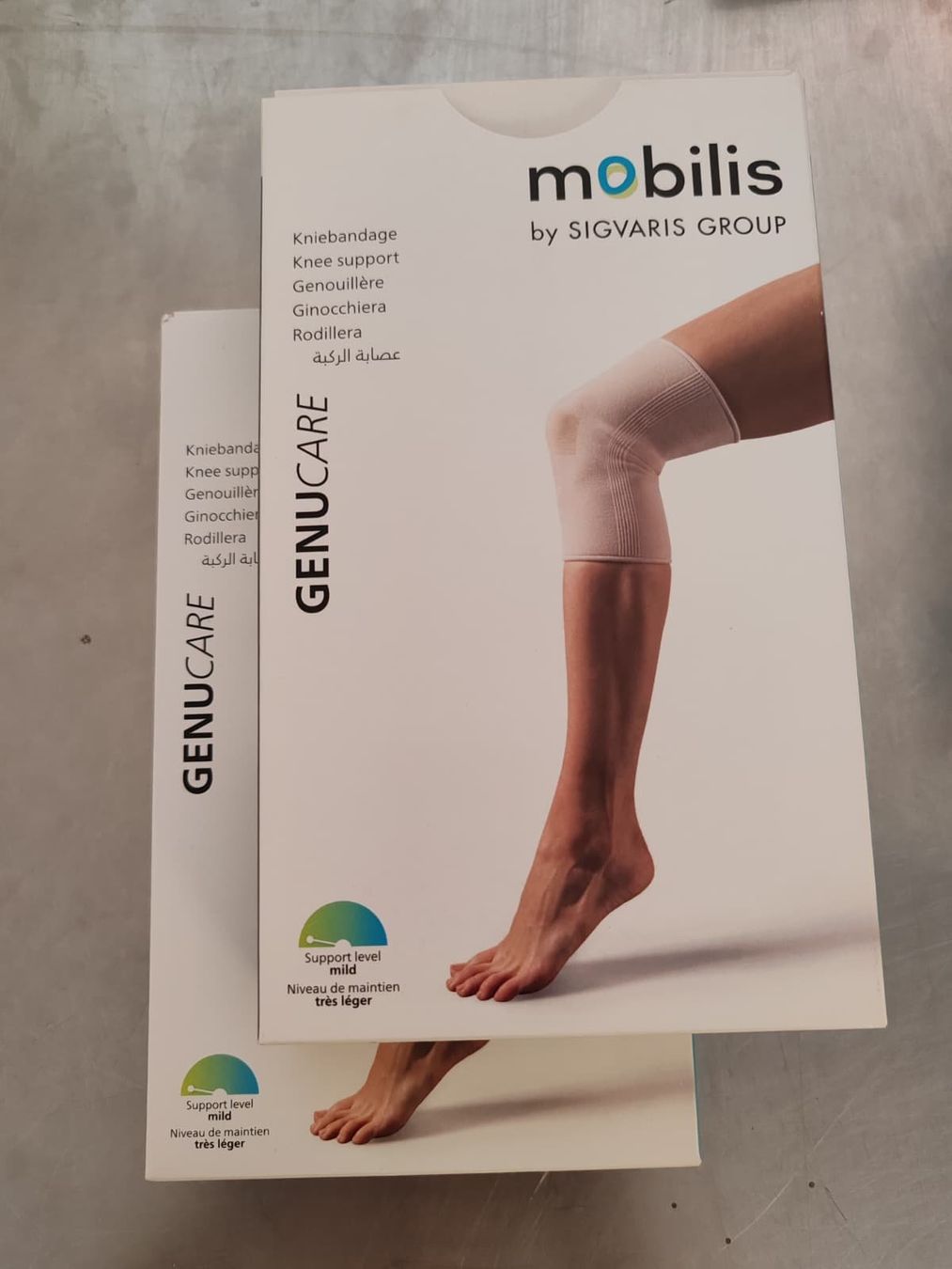 Sigvaris Appareils médicaux: 2x Sigvaris GenuCare Kniebandage - S – Neuf avec emballage d'origine à Bern par PrettyGood