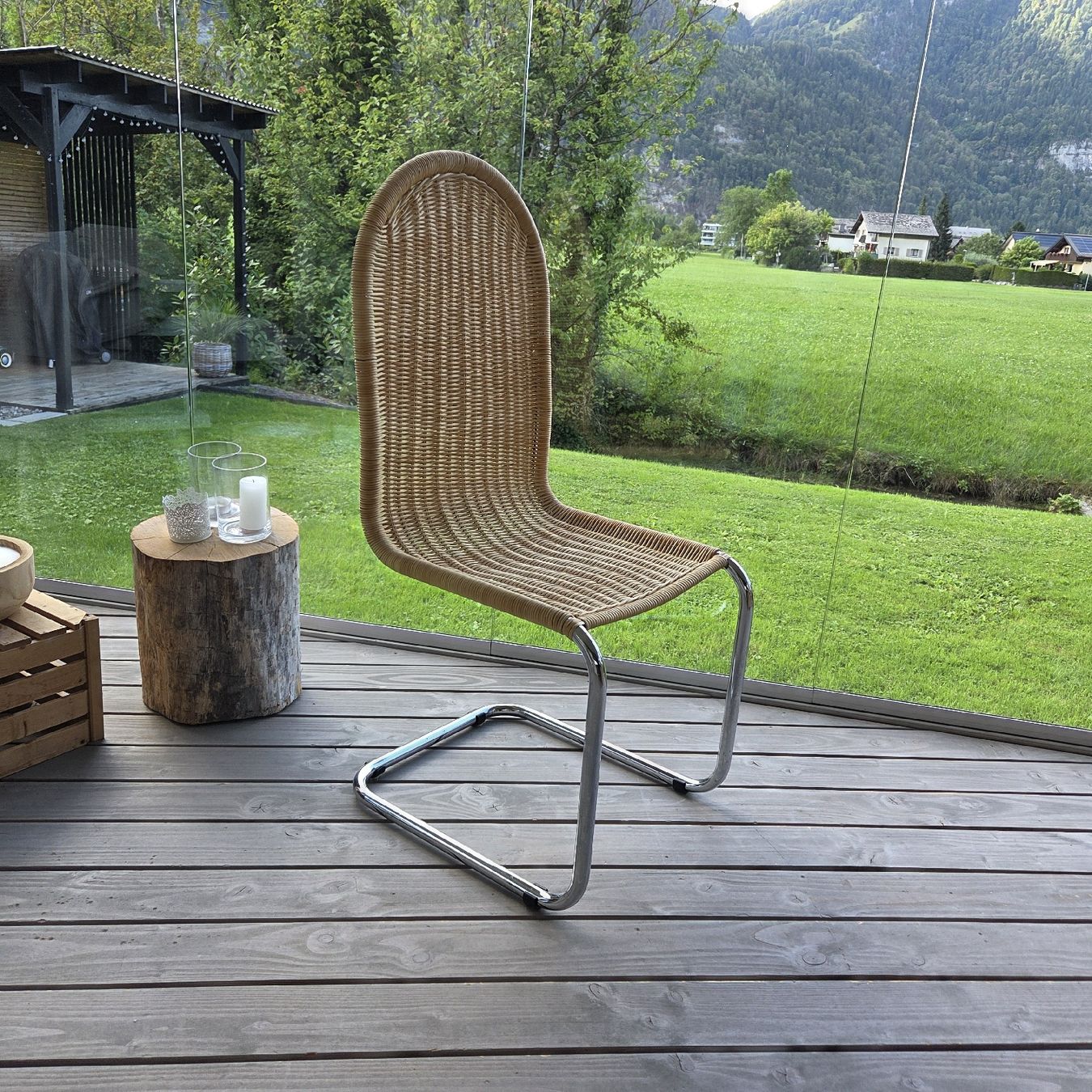 Chaises: Rattanstuhl – D'occasion à Mollis par coit1991