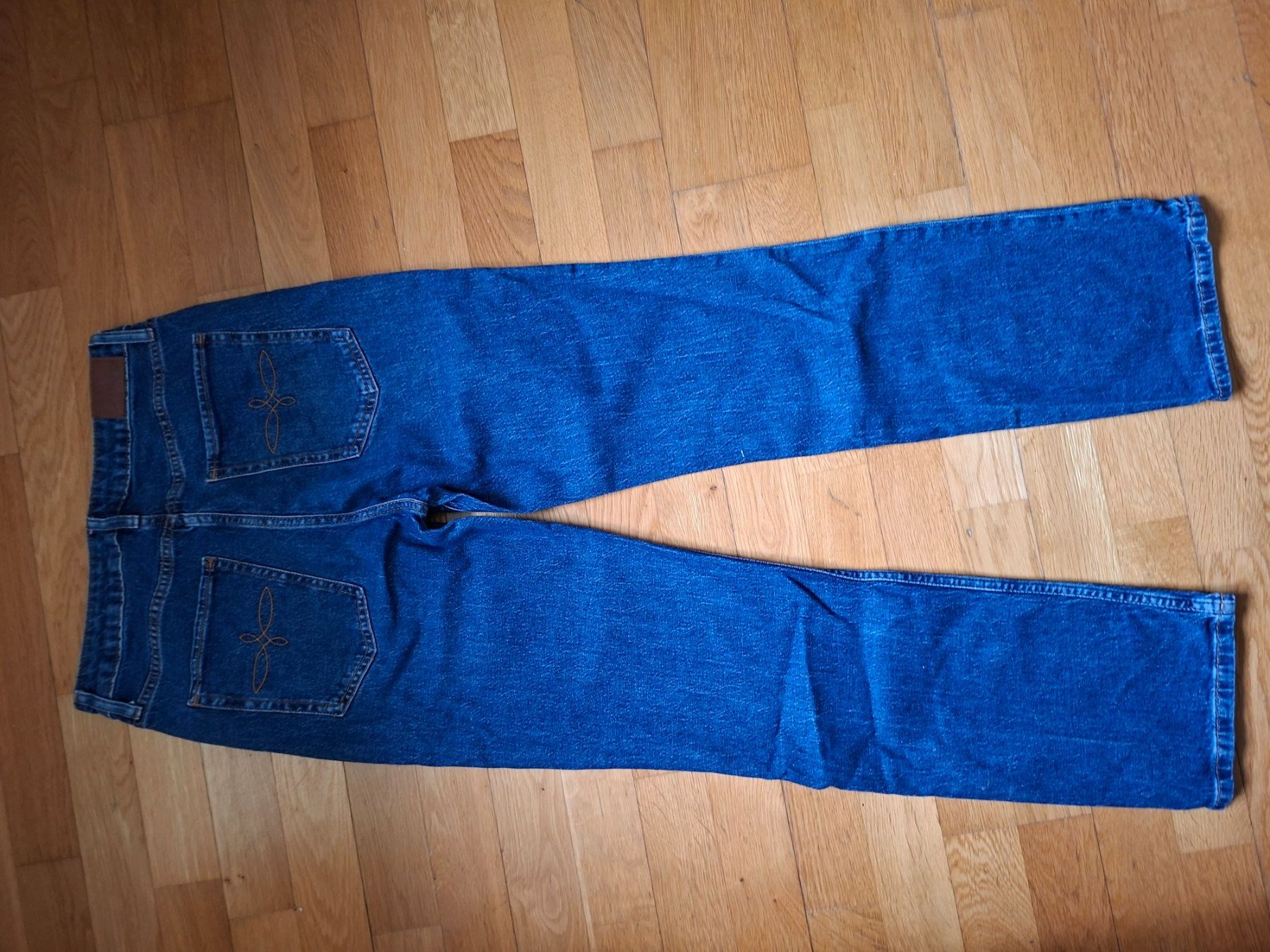 Jeans: Jeans Gr. 38 neuwertig gerader Schnitt – Nuovo (secondo la descrizione) da Gebenstorf venduto da Zwirbeline 2