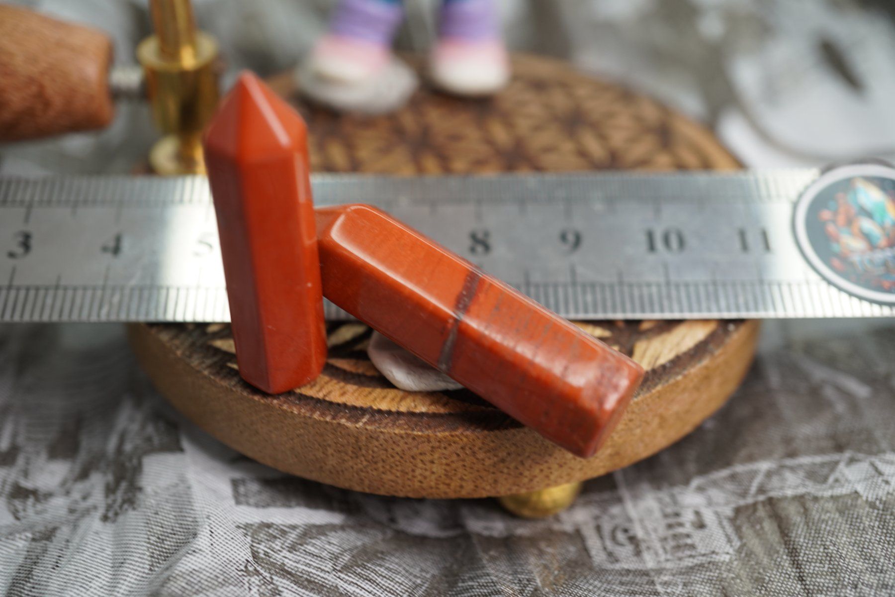 Minerali & Pietre curative: Jaspis  Rot   2Spitzen   ab  1.-     Räumung – Nuovo e nell'imballaggio originale da Eschenbach SG venduto da topstone 5
