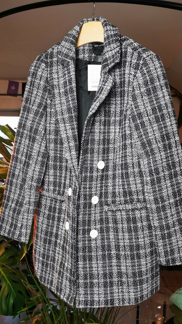Cappotti: Schicker Damen Mantel Schwarz-Weiss kariert - Gr. 38 / M – Usato da Wettingen venduto da JasminL92-2 2