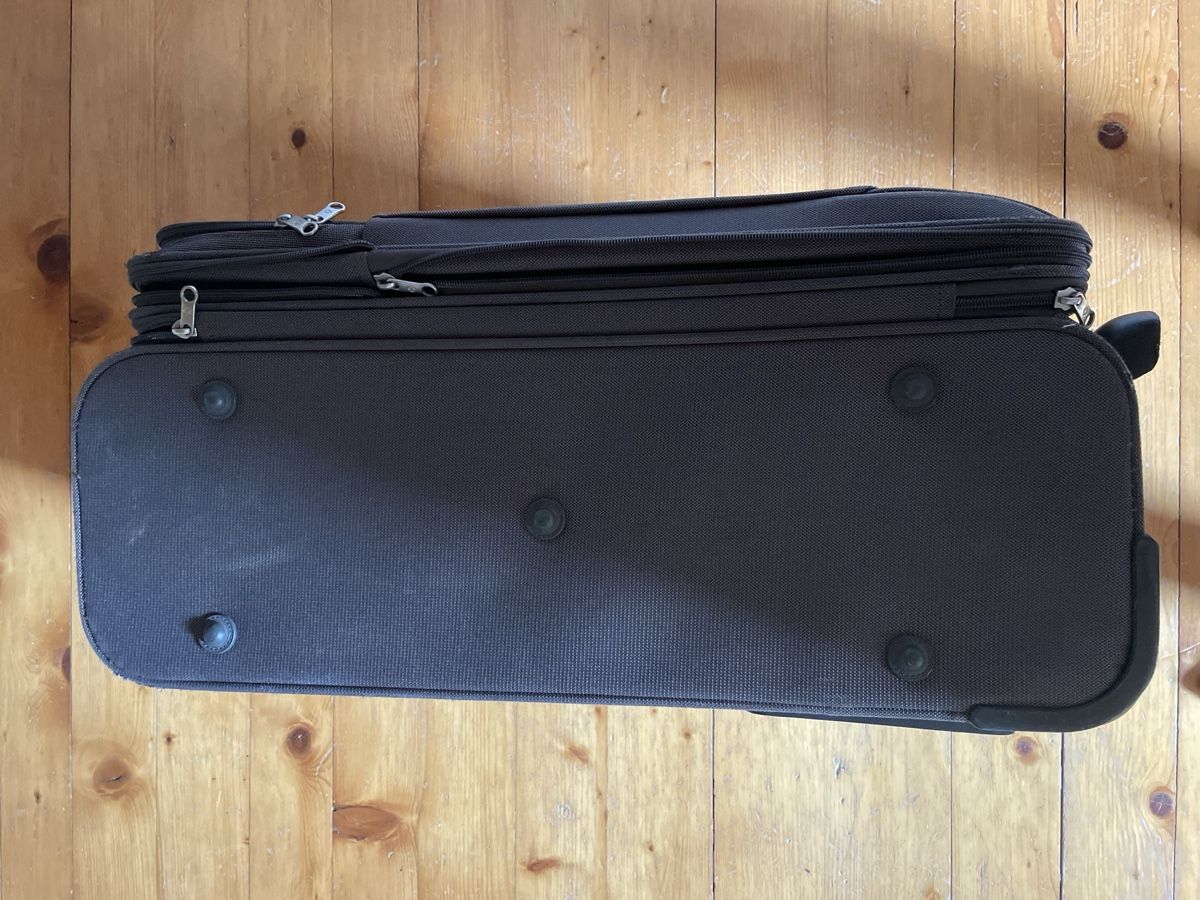 Samsonite Valigie: Reiserollkoffer von Samsonite inkl Hülle  – Usato da Domat-Ems venduto da Amanda78 1