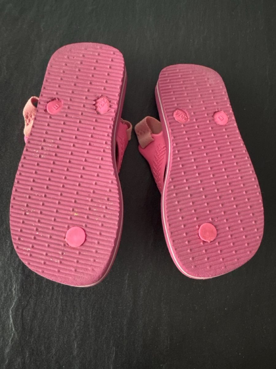 Havaianas Scarpe per ragazze: Havaianas Flipflops pink Grösse 23 – Usato da Zürich venduto da Petrui 1