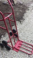Die rote Schubkarre