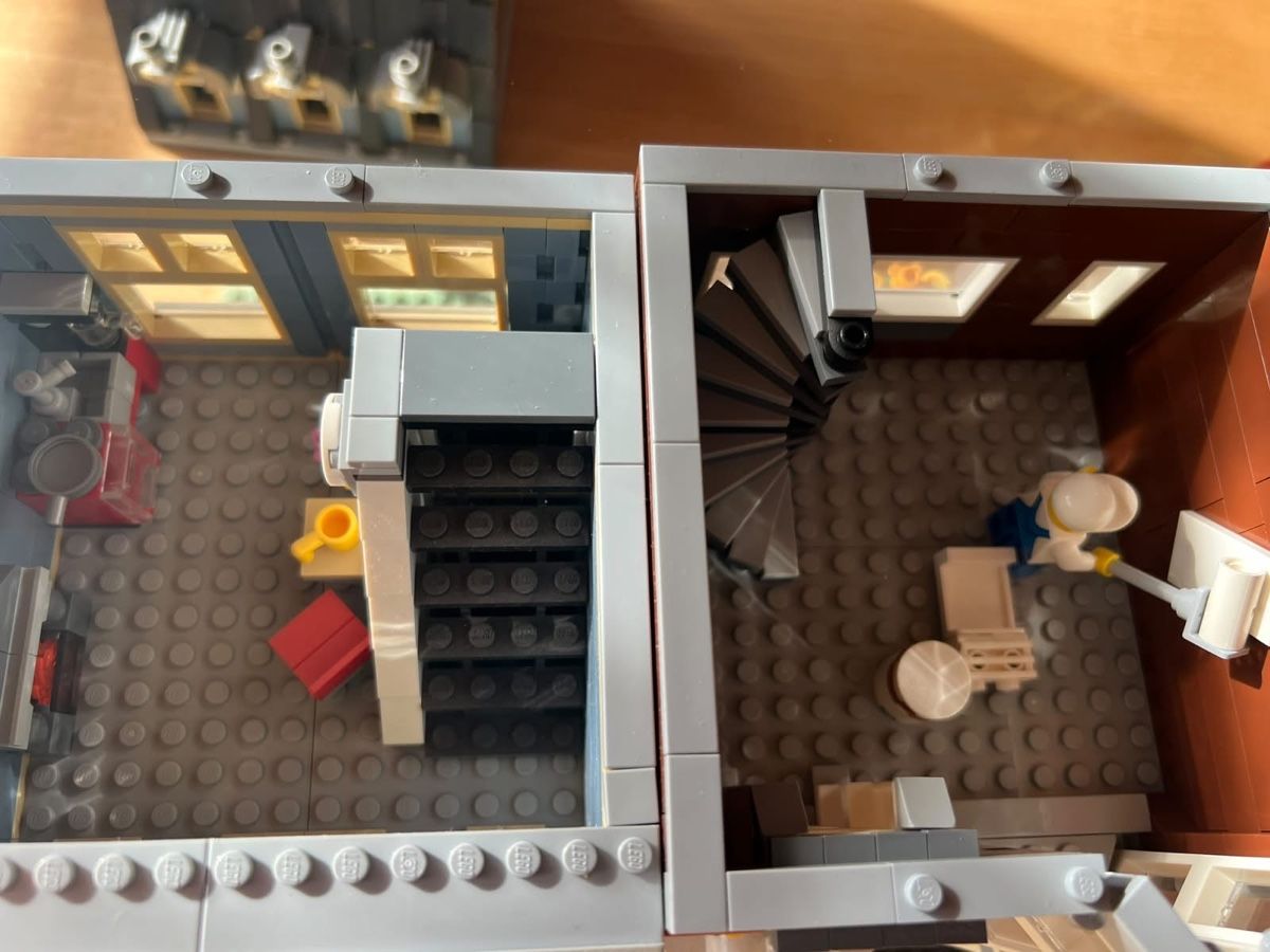 Kit di costruzioni: Lego Creator Expert Tierhandlung 10218  – Usato da Wattwil venduto da Weinachtsmann 2