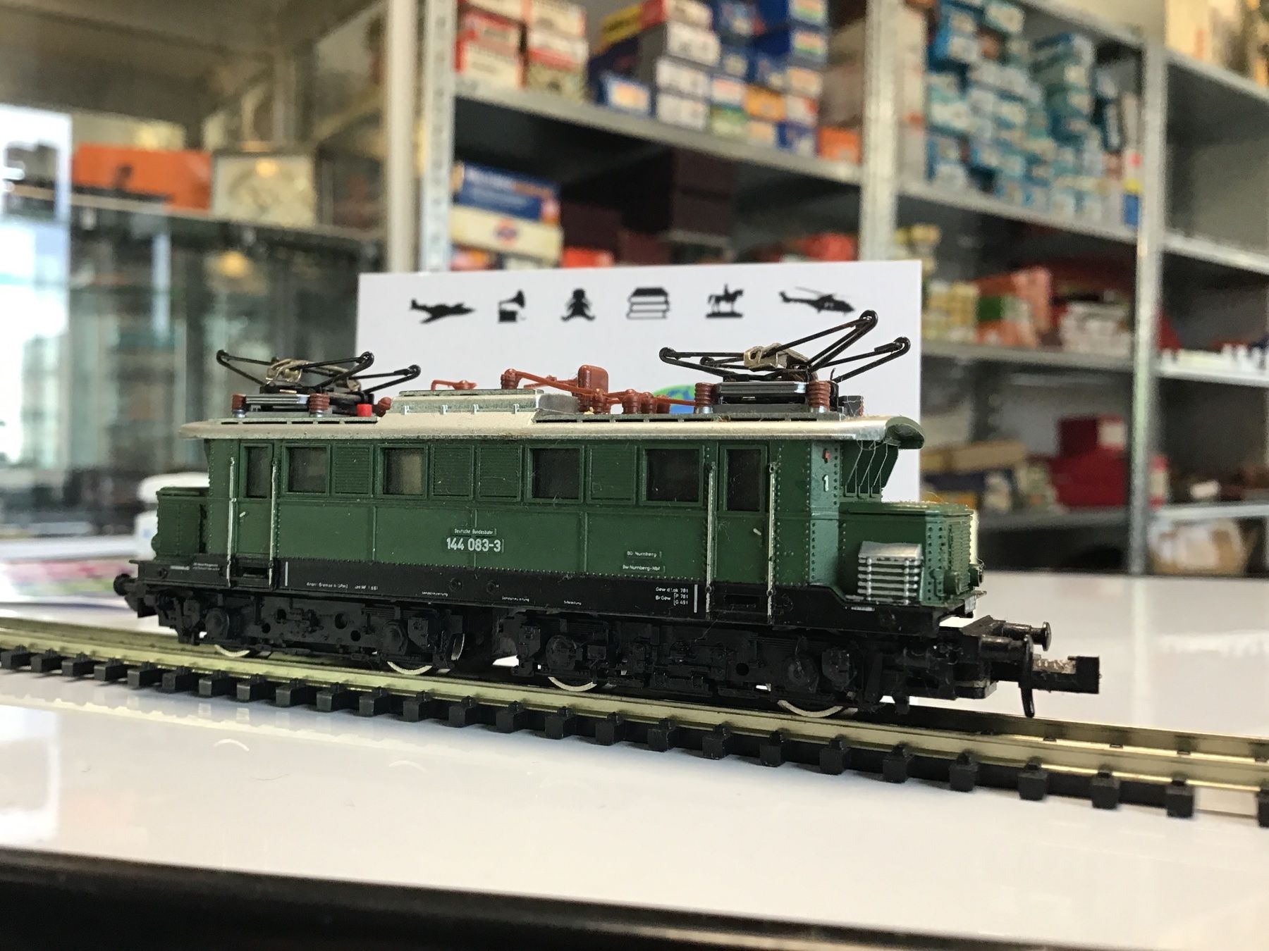 Trix Trains électriques: MINITRIX E-Lok BR 144 083-3, SPUR N – D'occasion à Männedorf par Modelle-aller-Art