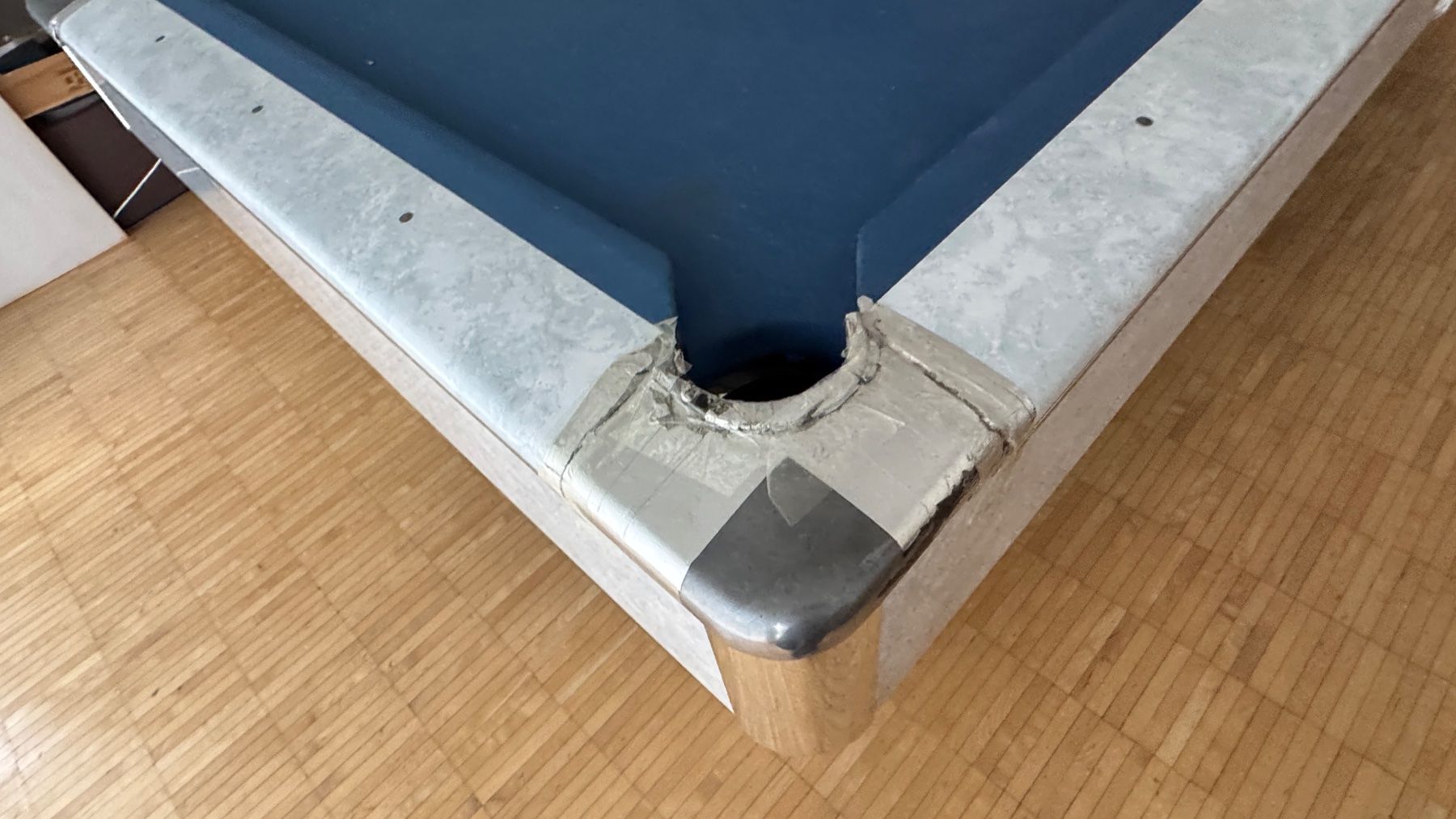 Tables de billard: Table de billard Gandy bleu avec compteurs – D'occasion à Zürich par ans_hxn2 5