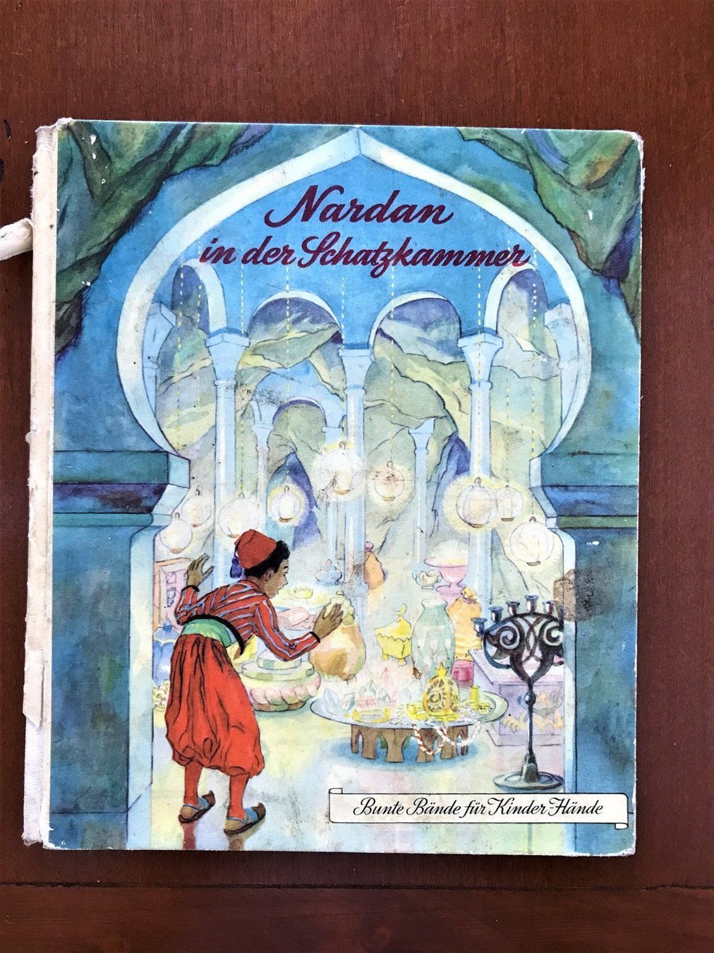 Libri: Nardan in der Schatzkammer  Globi-Verlag – Usato da THERWIL venduto da Fcbbasel