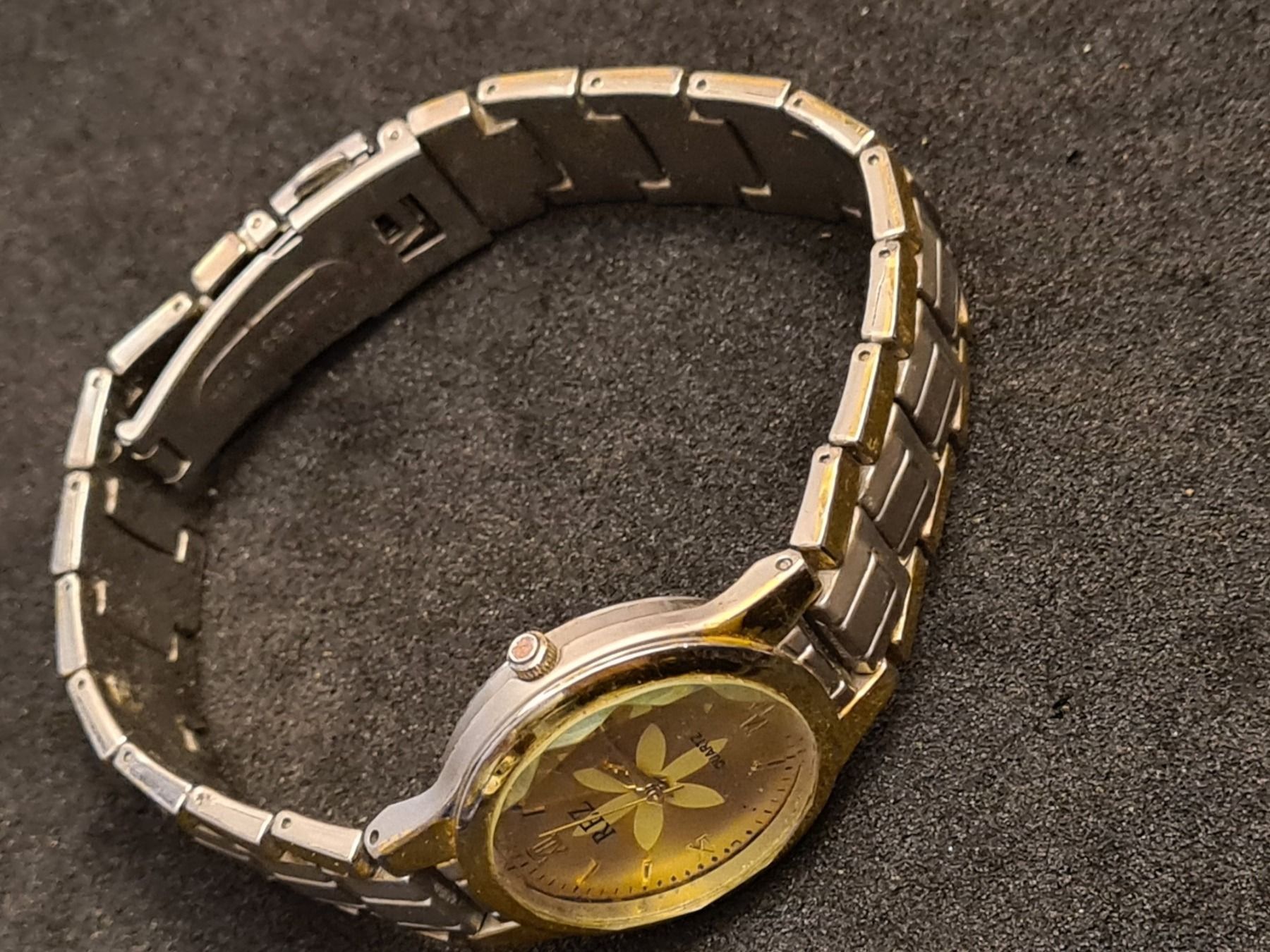 Orologi: Damen Armbanduhr REZ QUARZ – Usato da Amriswil venduto da used2use 2