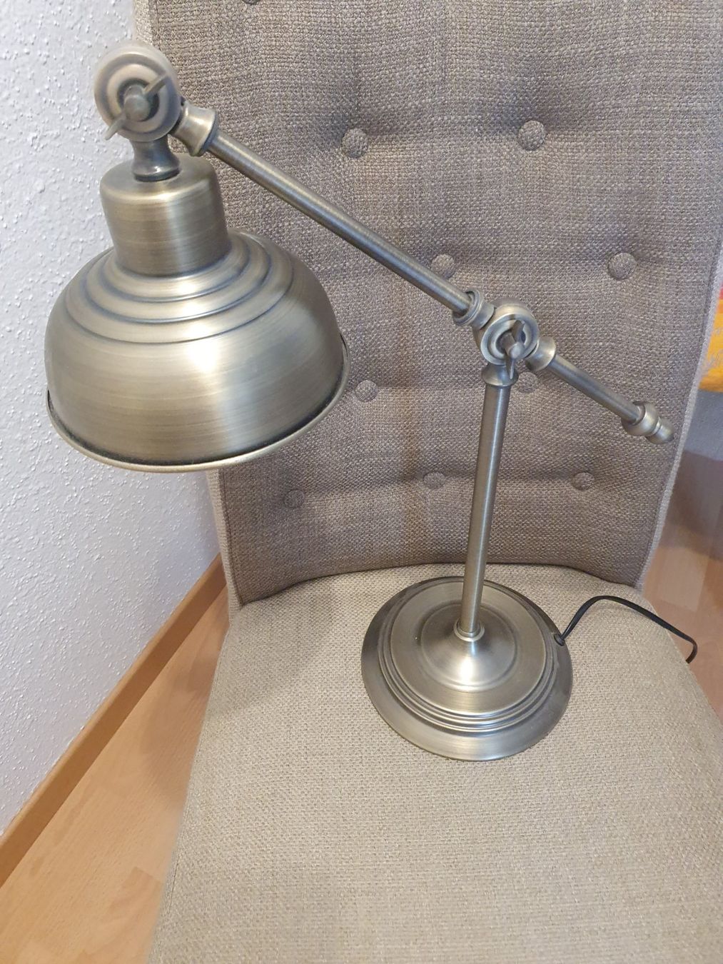 Lampen: Tischlampe  verstellbar Metall – Gebraucht aus Klingnau von Fee1960