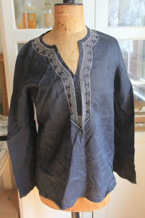 Schöne Bluse aus 100% Leinen