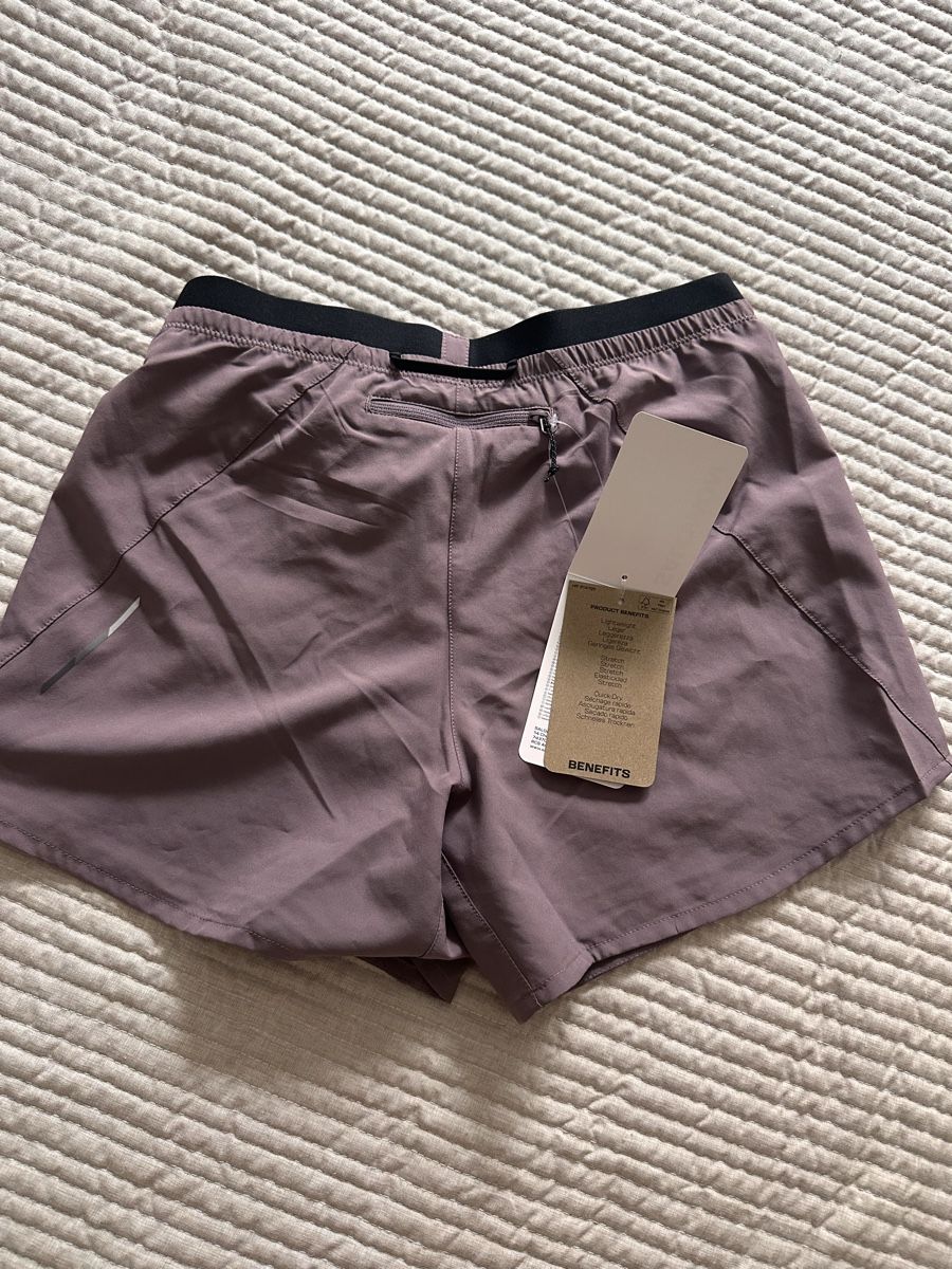 Salomon Pantaloni: Salomon shorts – Nuovo (secondo la descrizione) da Zug venduto da A123R 1