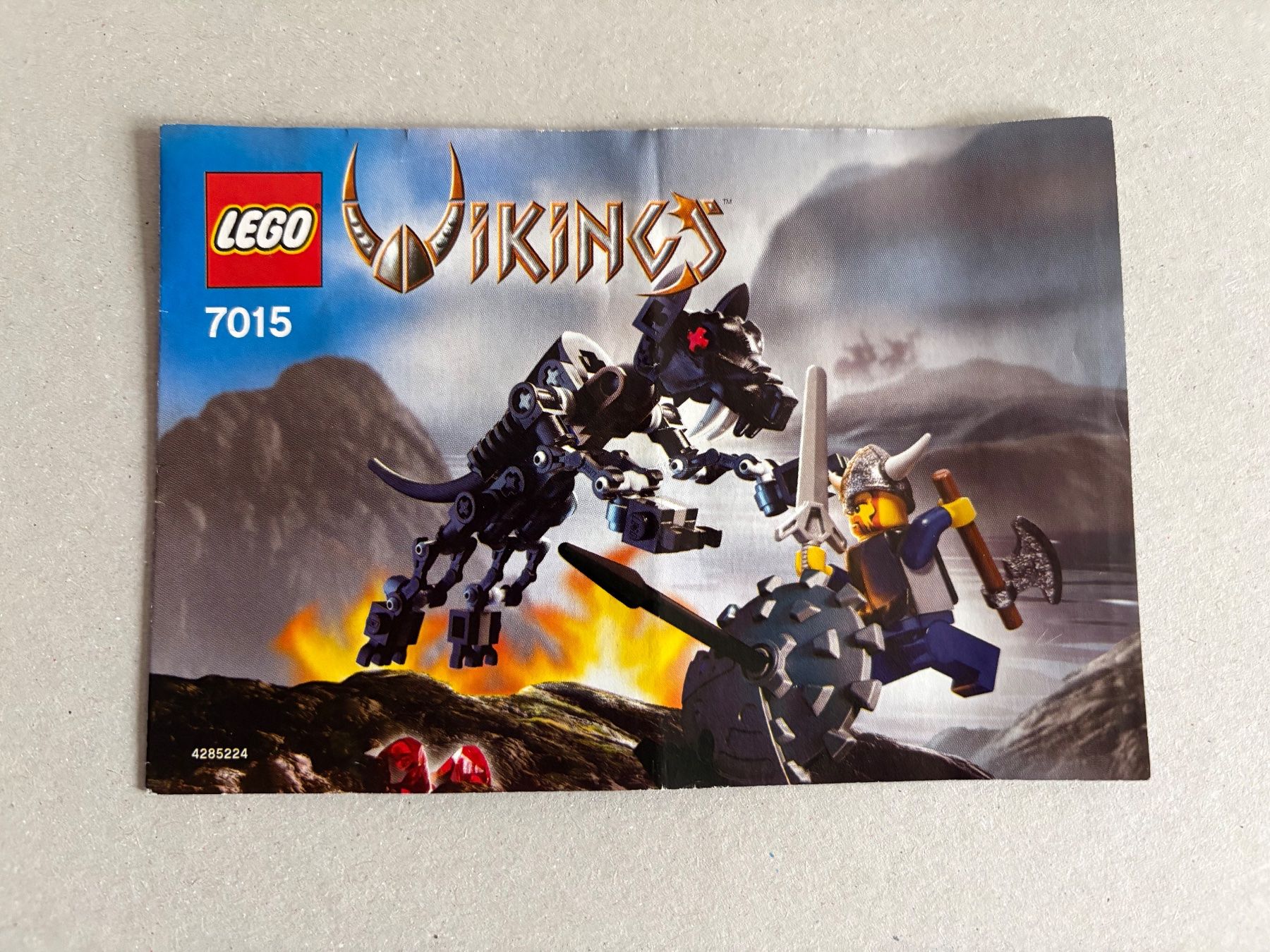 Lego Giocattoli: LEGO Viking Warrior challenges the Fenris Wolf 7015 – Usato da Wollerau venduto da per_q7wn 6