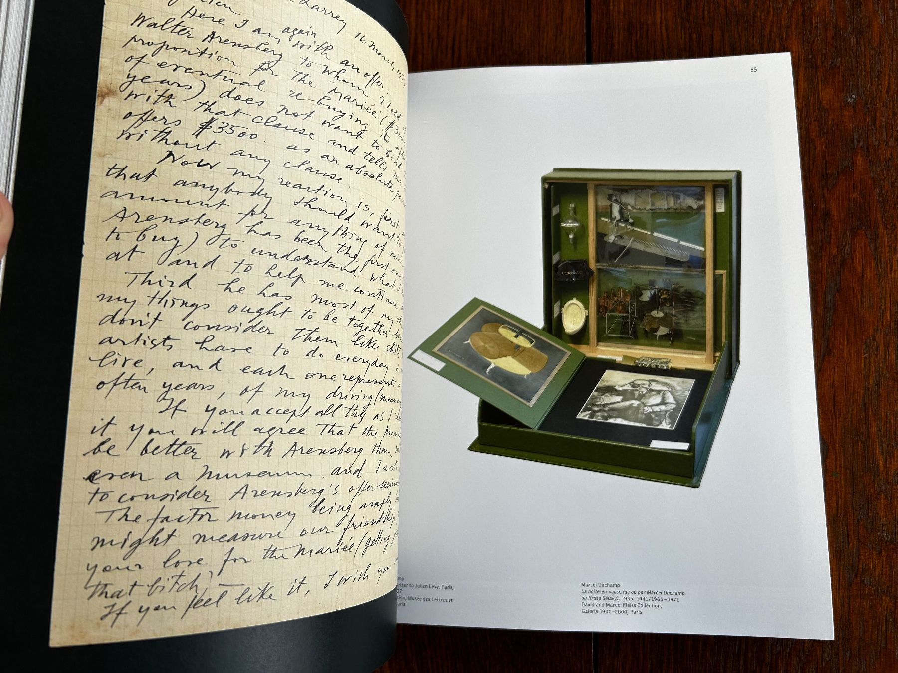 Libri: Surrealism in Paris – Usato da Basel venduto da Peter_schlemihl 1