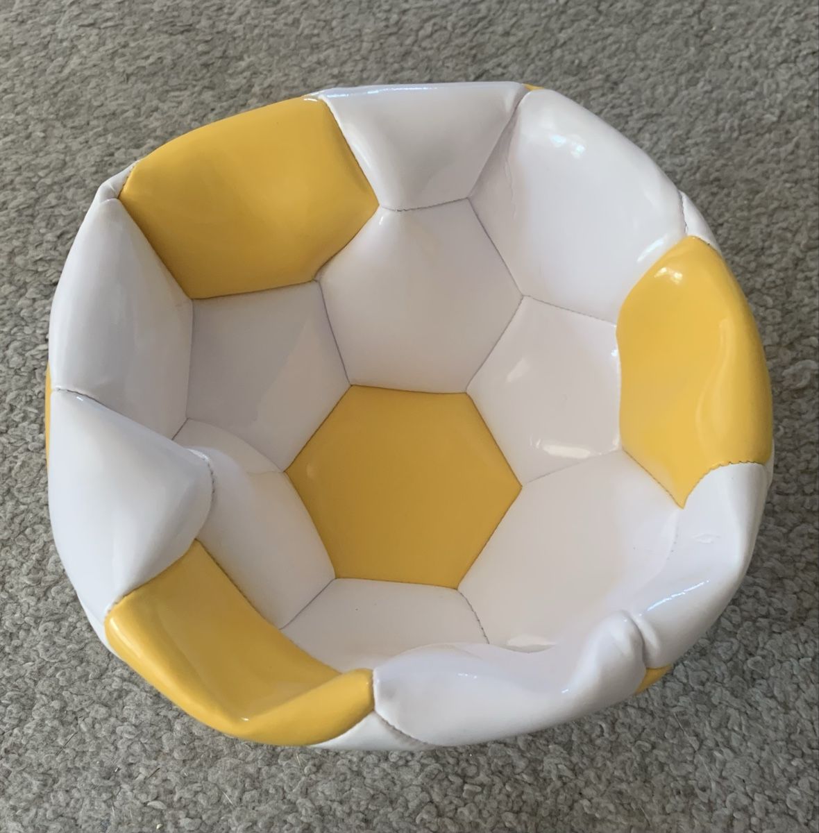 Bälle: Fussball – Neu und originalverpackt aus Esslingen von Gargamel011