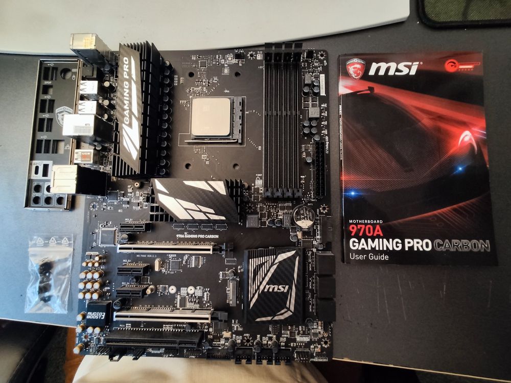MSI 970A GAMING PRO CARBON Mainboard + AMD FX 6300 CPU Kaufen auf Ricardo