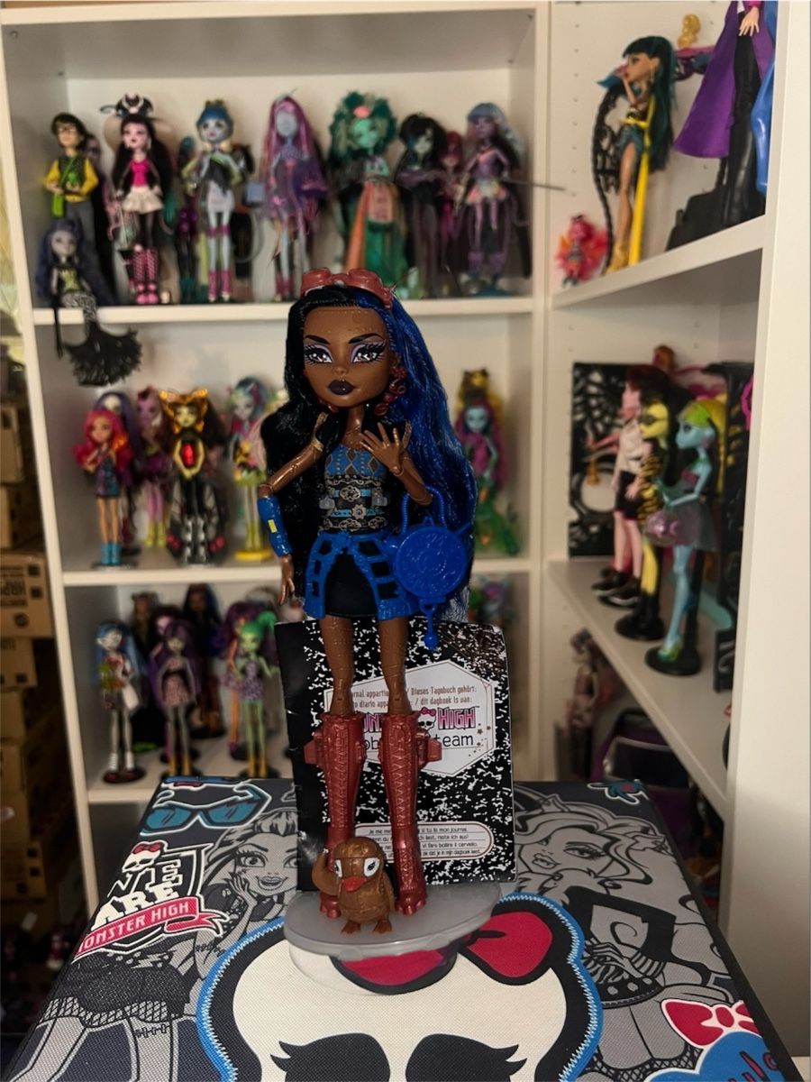 Bambole: Monster high – Nuovo (secondo la descrizione) da Osogna venduto da elisa__ks__
