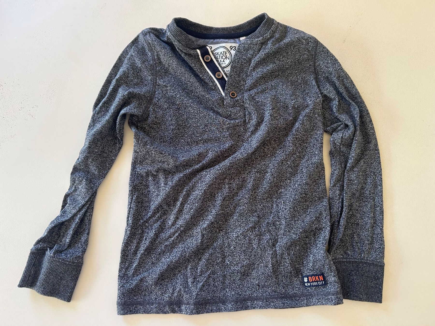 Lotti di vestiti: 3 Langarmshirts/Pullover Baumwolle Gr. 134/140 – Usato da Rorschacherberg venduto da Svebe 4