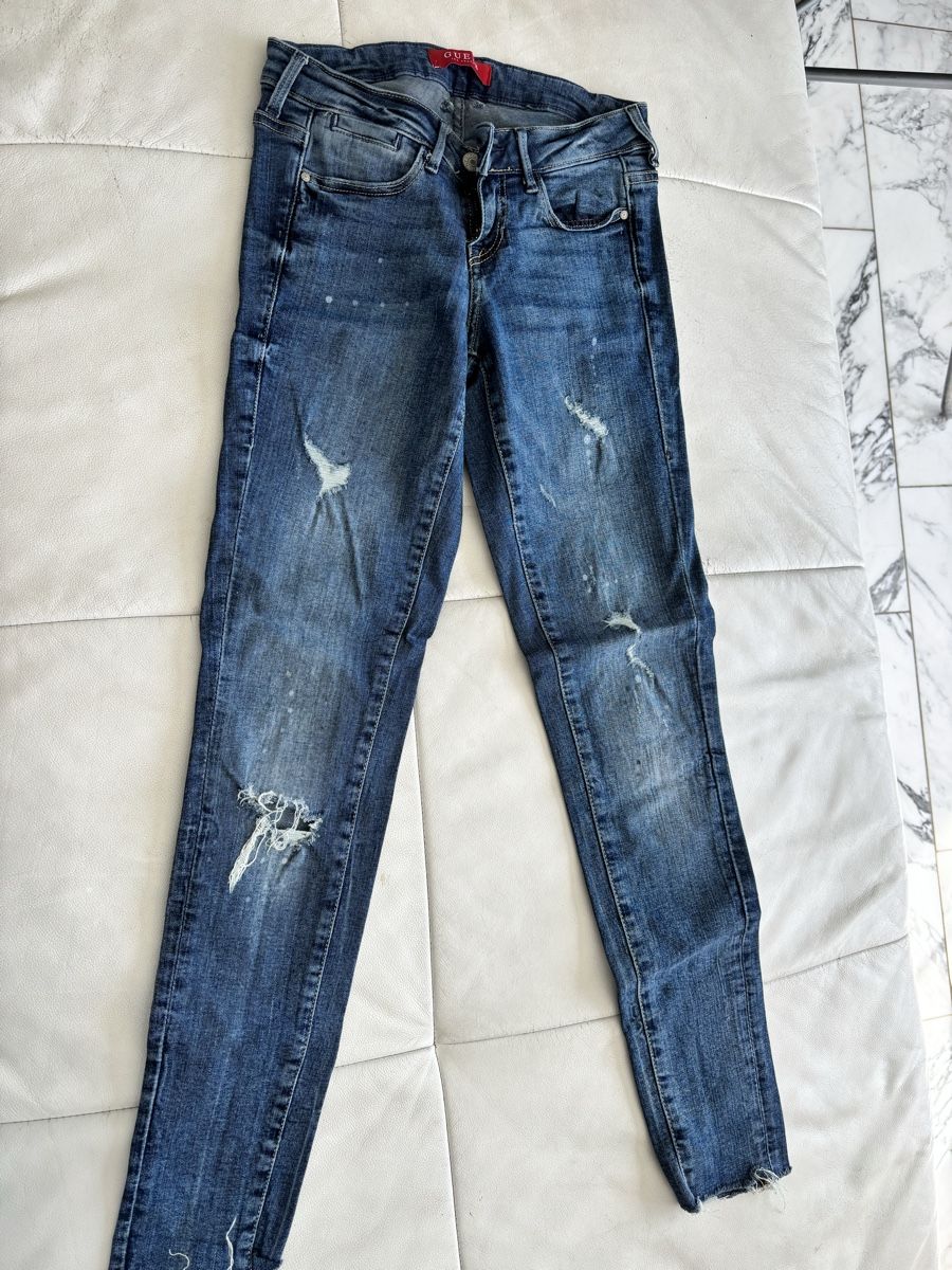 Guess Jeans: Guess Jeans blau – Usato da Sulzbach venduto da dfrey25