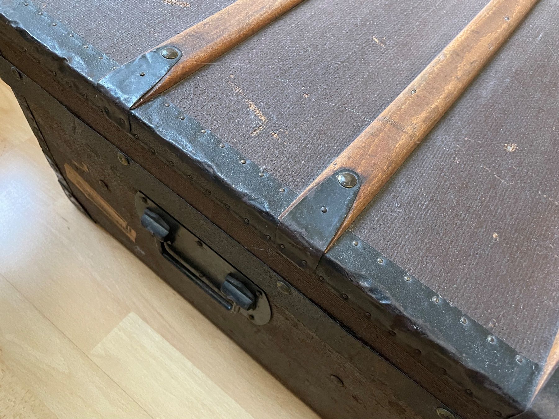 Truhen: Koffer – Gebraucht aus St.Gallen von nat_7n75 5