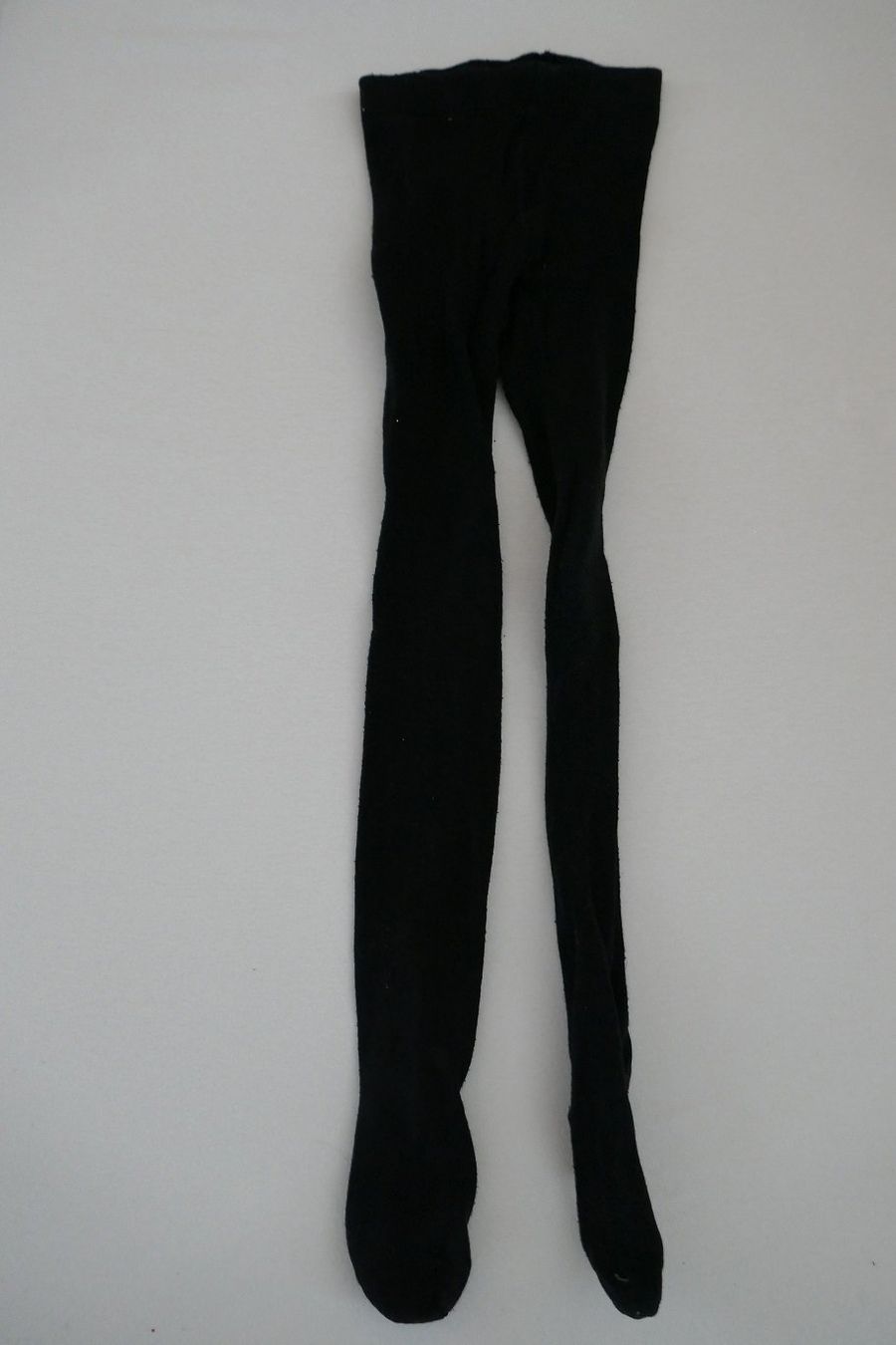 Strümpfe & Strumpfhosen: Uni schwarze Strumpfhose, Gr. 110-116 – Gebraucht aus Horgen von Feli39