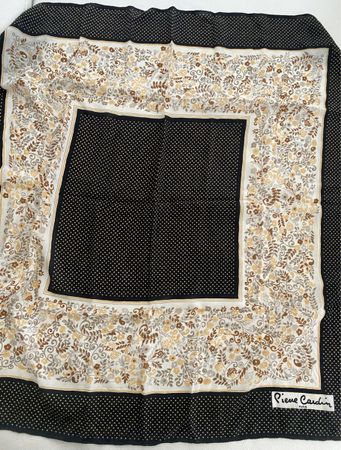 Piere Cardin Seiden Foulard 🌸