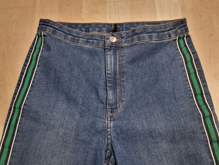 Schöne Jeans mit Streifen Grösse 42 Stretch