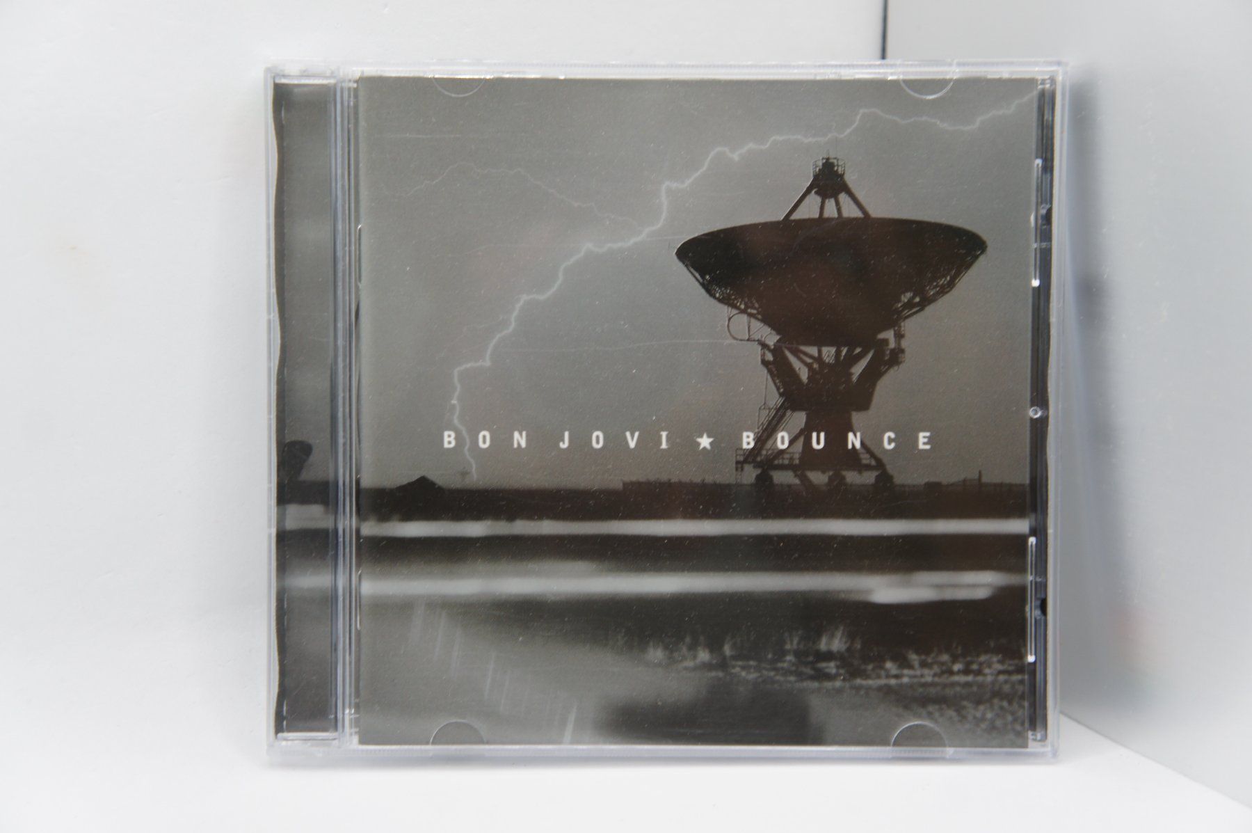 CD: CD: Bon Jovi – Bounce – Usato da Ernetschwil venduto da luisvonerni