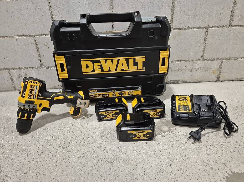 Tutti gli attrezzi: DeWalt Werkzeug – Usato da Höri venduto da asi_t7ly