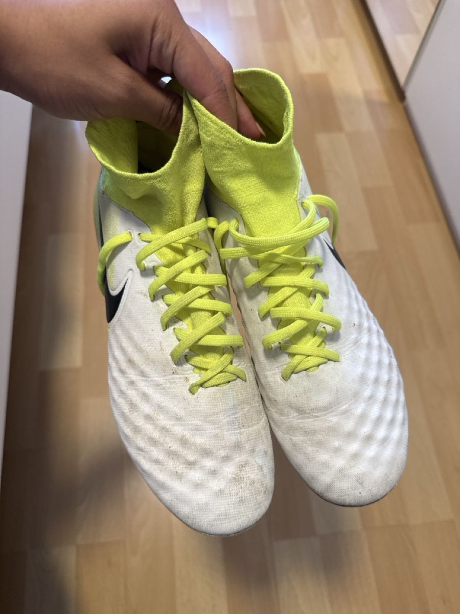 Nike Herrenschuhe: Tökeli Schuhe – Gebraucht aus Embrach von Priscila.bachmann_ 3