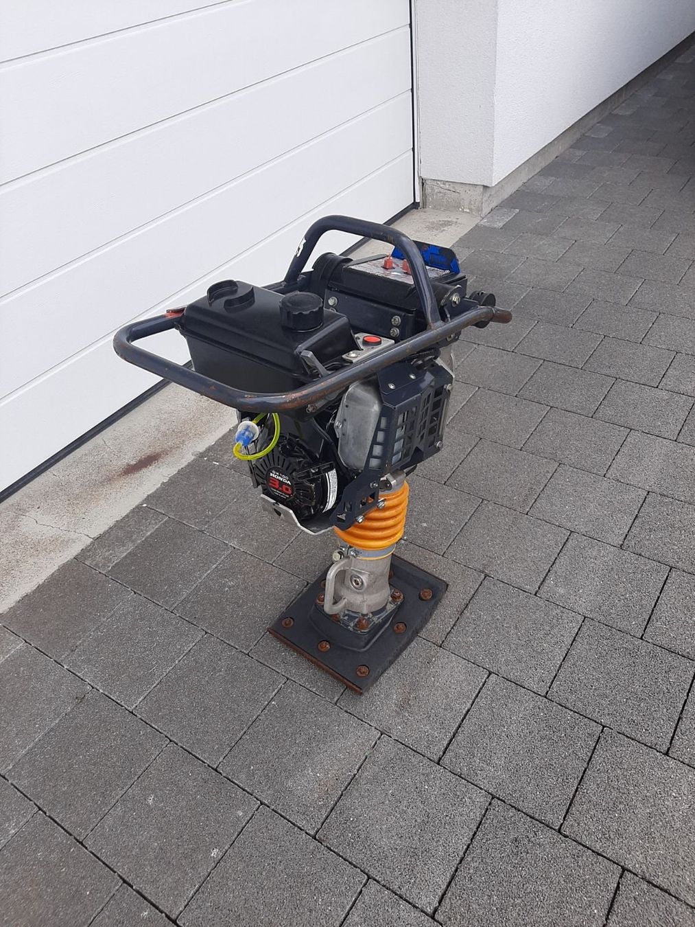 Wacker Neuson Alle Maschinen: Grabenstampfer Rammer Bomag Honda – Gebraucht aus Rain von Kleinmoto 3
