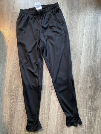 Nike Trainingshose, Schwarz, Grösse S, Neuwertig!