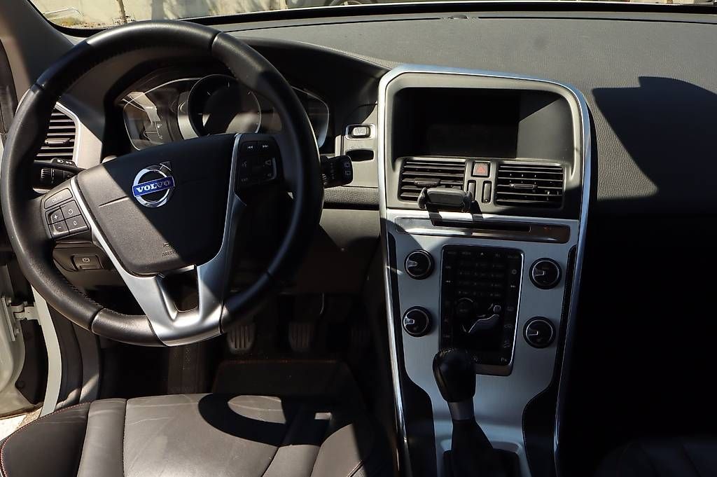 Autos: XC60 D5 AWD OceanRace – D'occasion à Derendingen par per_gwh9 4