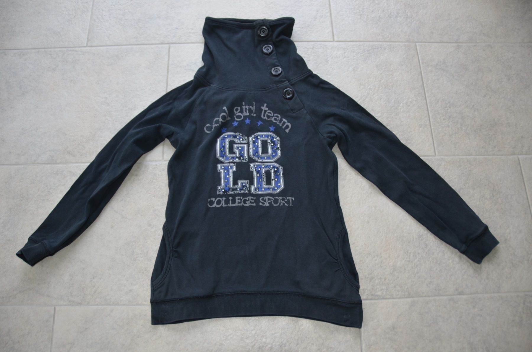 Maglioni & Felpe: Mädchen Pullover Grösse 152 schwarz – Usato da Schleinikon venduto da kissa07