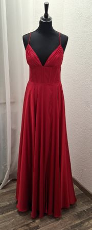 Rotes Abendkleid