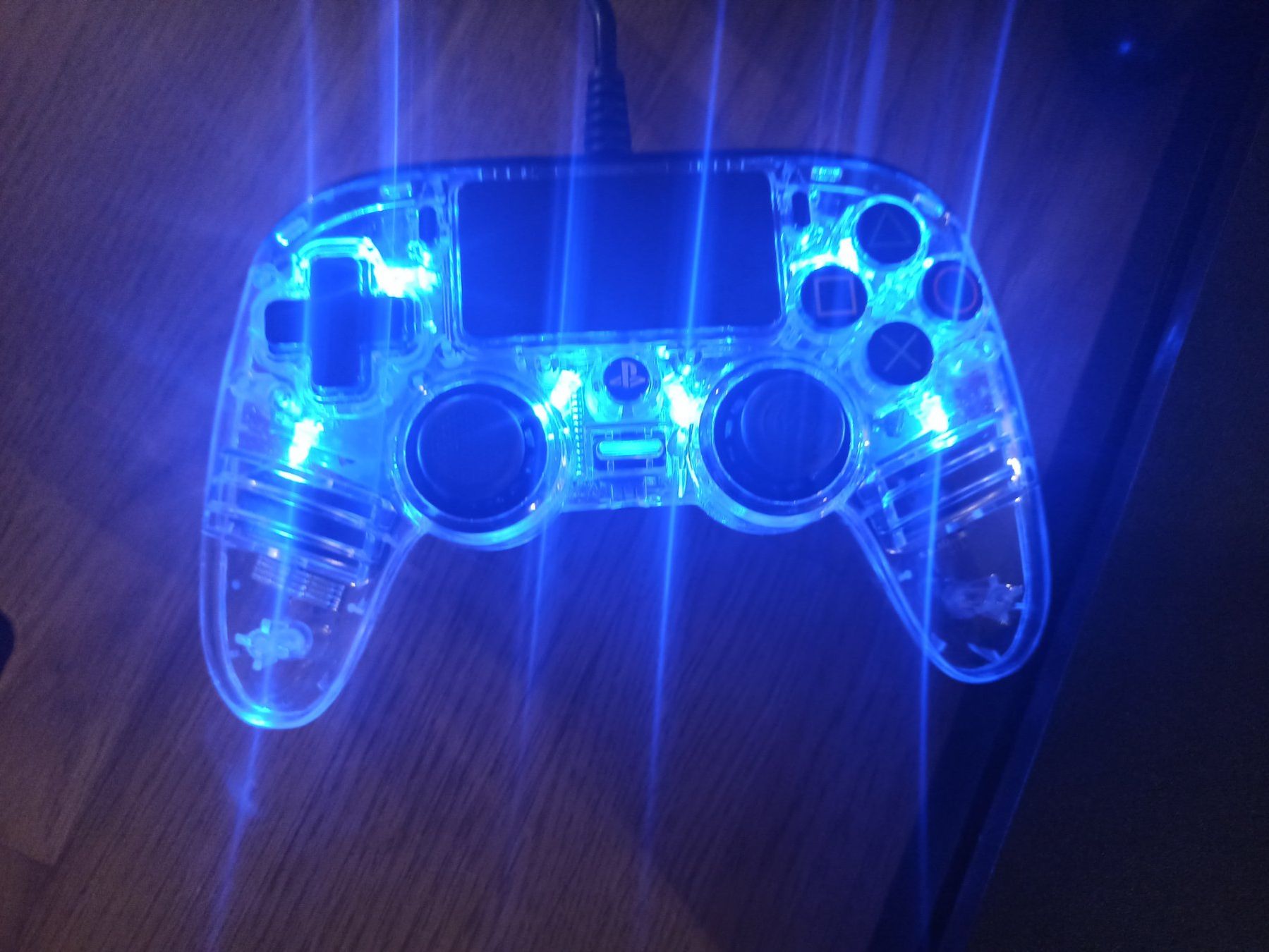 Sony Konsolen: Sony - PlayStation 4 - PS4 SLIM / Controller / Spiele / usw. – Gebraucht aus Oberweningen von mar_87mx 2