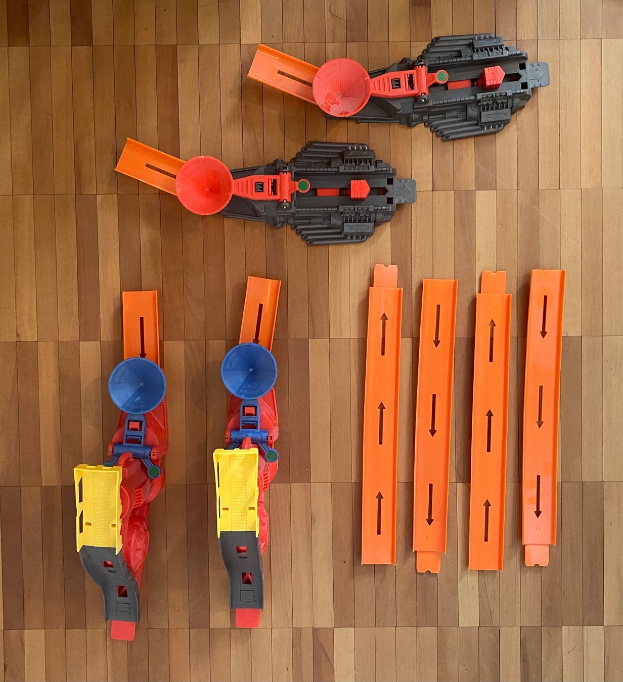 Bastelsets: Hot Wheels Set – Gebraucht aus Kilchberg ZH von HomeZH 3
