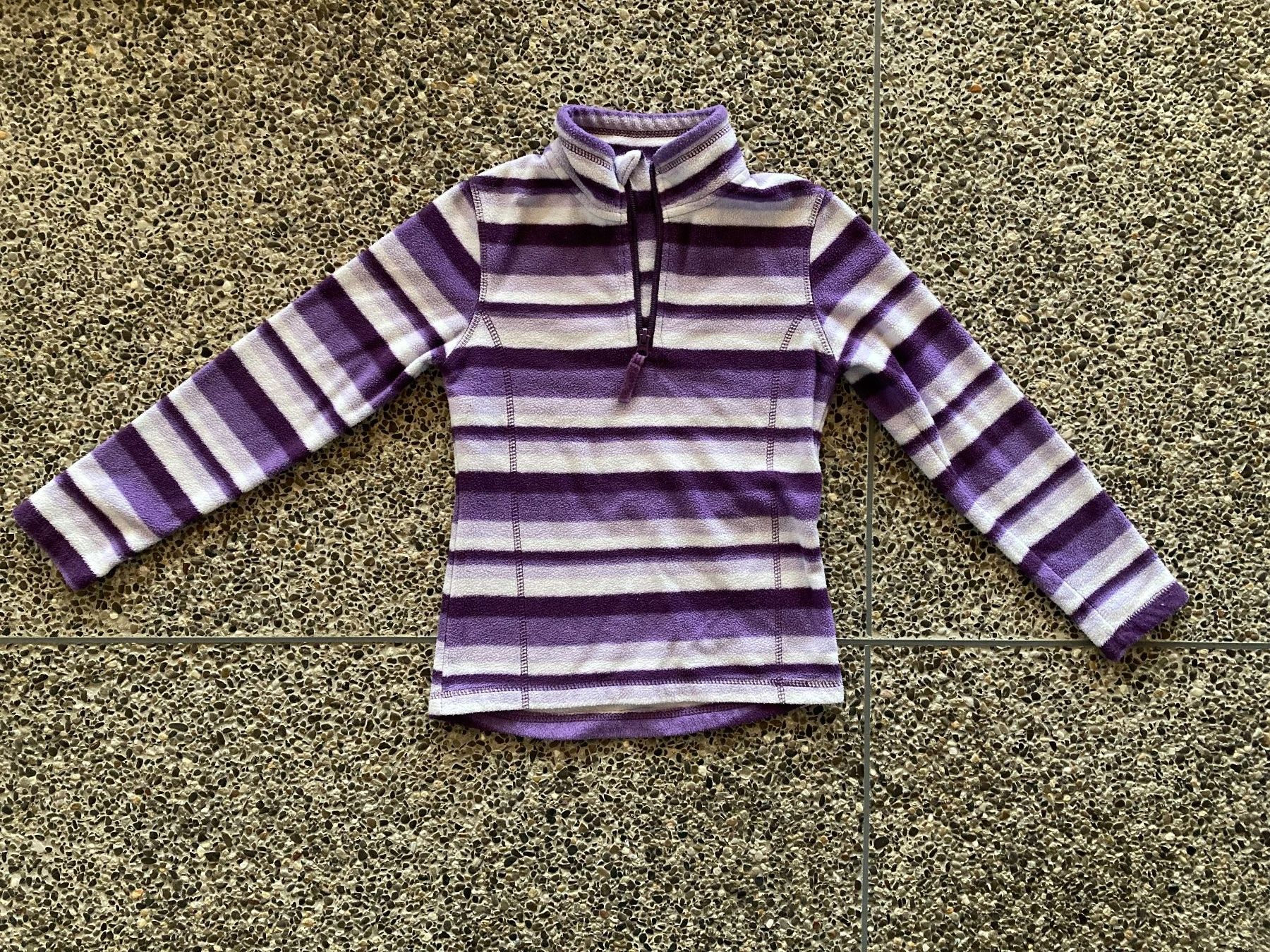 Pullover & Sweatshirts: Fleece Pullover / Faserpelz Gr. 134 – Gebraucht aus Aetingen von Nadinsky