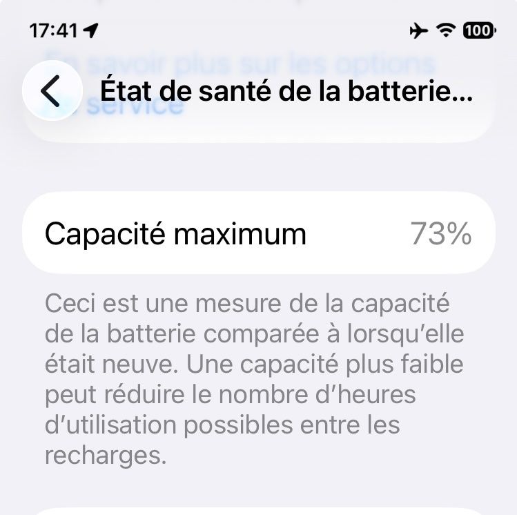 Apple Telefoni cellulari / Smartphones: iPhone 11 RED 128 gb et accessoires – Usato da Fribourg venduto da J334455 5