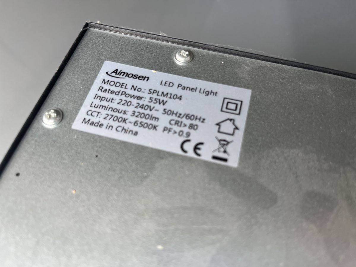 Lampen: Zwei LED Panel Leuchten 30 x 120  – Gebraucht aus Wil ZH von mcr-trade 2