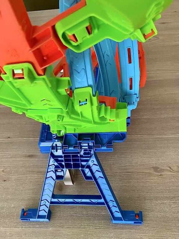 Circuits: HOT WHEELS Action 4 Loopings Crash Gefahr – D'occasion à Seewen (SZ) par manuelit0 3
