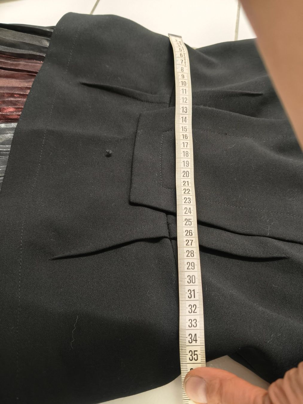 Vestiti: Robe Max Azria L – Usato da Chamoson venduto da Yuriyaa 7