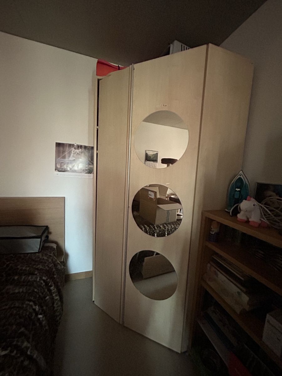 Armadi: Kleiderschrank – Usato da Wolfhausen venduto da eil_jc5j