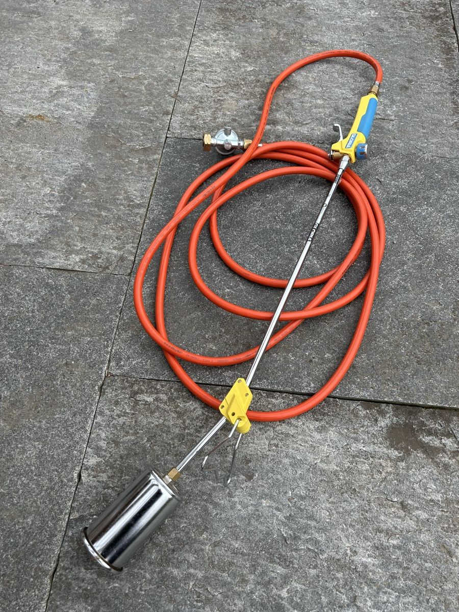 Tous les outils: Unkrautvernichter – Neuf (Voir description) à Männedorf par masterbuyer 2