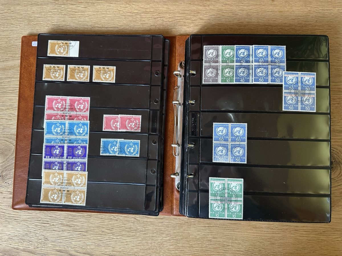 Tous les timbres: Schweiz - grosse Ämter Sammlung auf 44 Seiten im gut erhalte – D'occasion à Schmitten / FR par Samsara169 3
