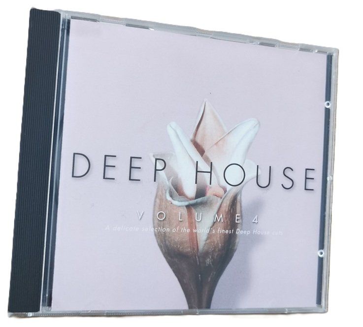 CD: Deep House Volume 4  (CD) – Usato da Wilen b. Wollerau venduto da morethanmusic