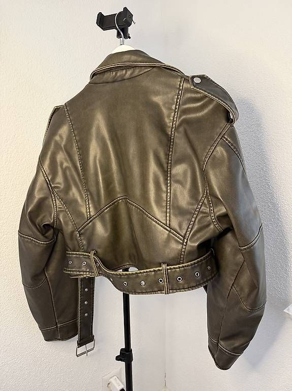 Giacche: ZARA Kunstleder-Bikerjacke – Usato da Rorschach venduto da Tara234 2
